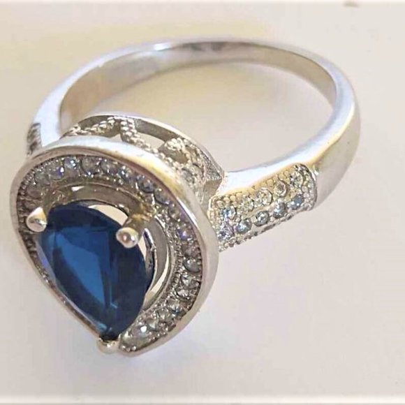 925 Sterling Silver Blue Sapphire and CZ ring - Picture 3 of 16